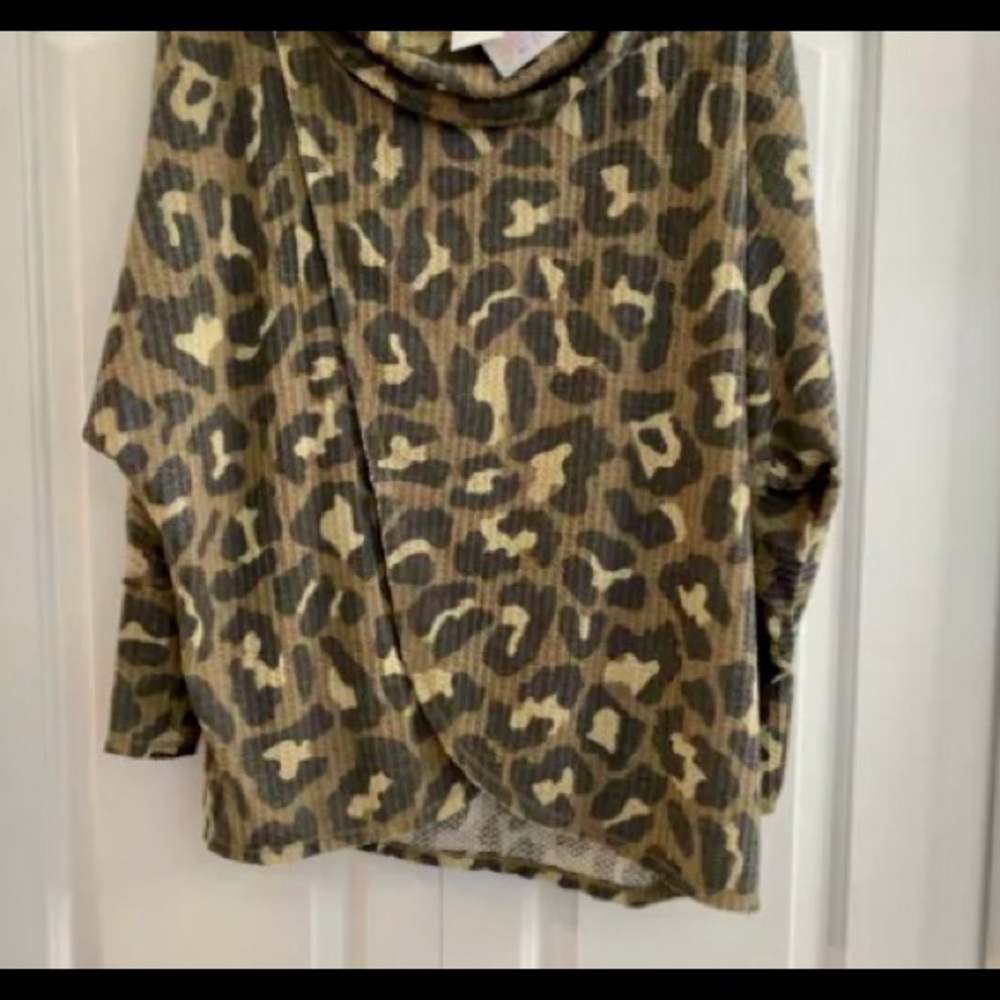 Medium Lularoe Kristen